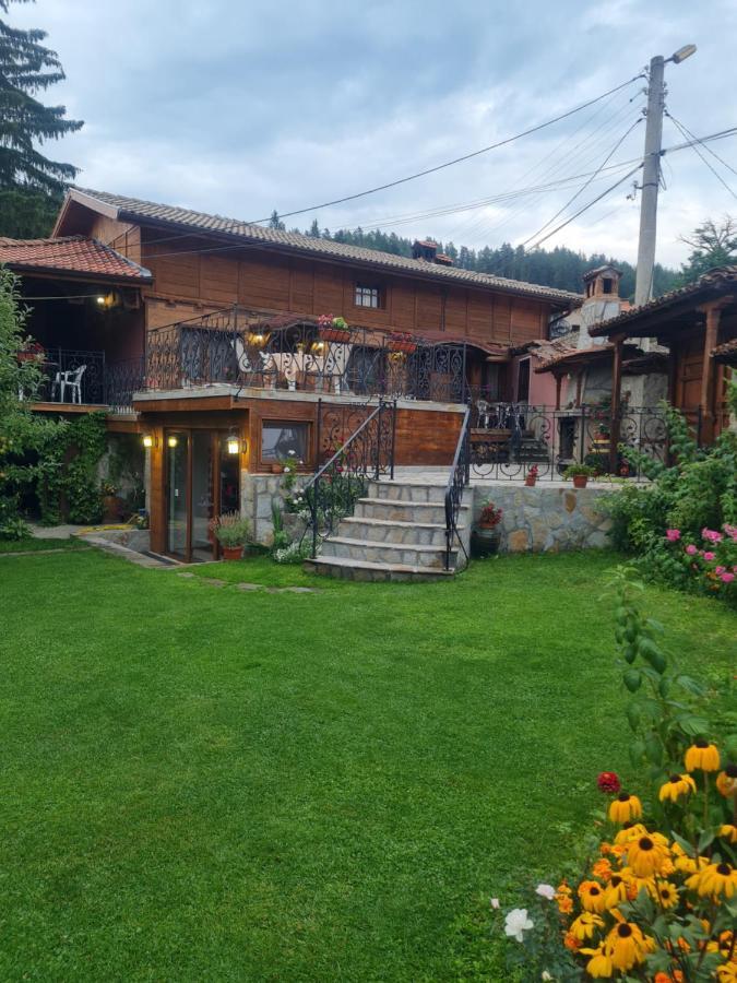 Guest House Zlatniyat Telets Kopriwsztica Zewnętrze zdjęcie